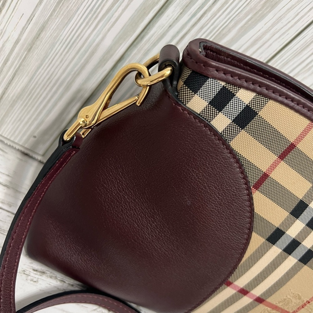 Burberry Nova Check Crossbody Clutch Bag Plaid Burgundy Leather Trim - Picture 4 of 12